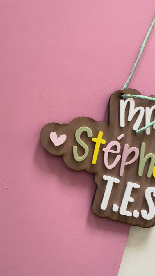 Enseigne de porte en bois personnalisée